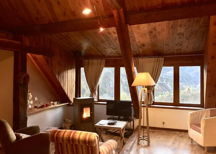 Alojamento de Acomodação e Pequeno-almoço Les Means 3*