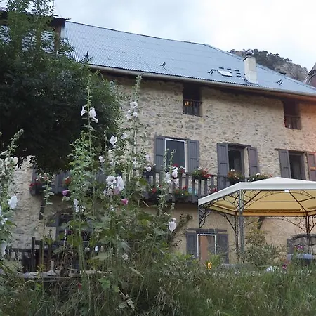 Les Means B&B 3*