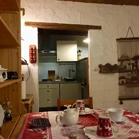 Couette-café Chambres D'h\u00f4tes Les Means Méolans