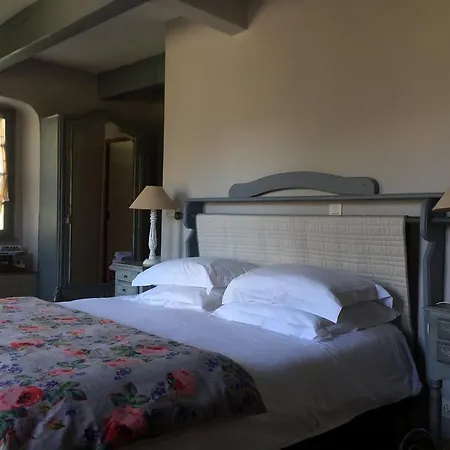 Chambres D'h\u00f4tes Les Means 3* Méolans