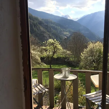 Les Means Bed and breakfast 3*