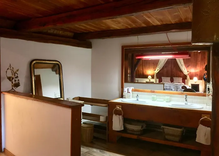 Couette-café Chambres D'h\u00f4tes Les Means Méolans