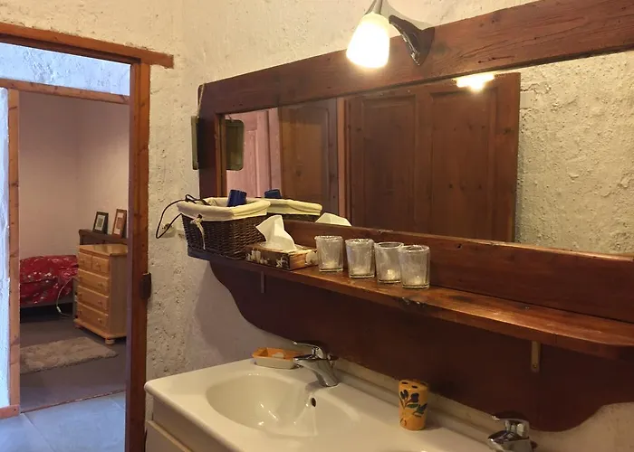 Chambres D'h\u00f4tes Les Means