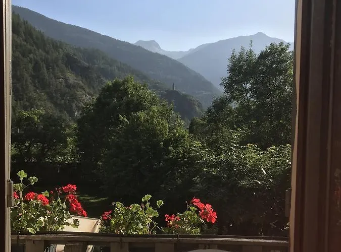 Couette-café Chambres D'h\u00f4tes Les Means Méolans