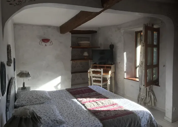 Couette-café Chambres D'h\u00f4tes Les Means Méolans